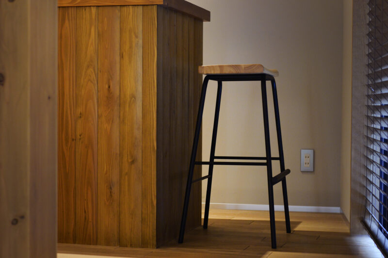 1階　店内でお酒を味わえるカウンター