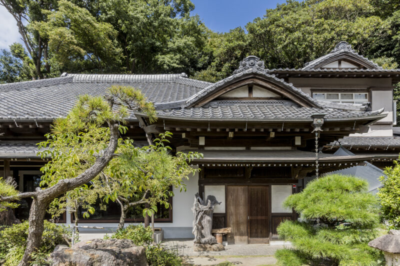 庭園と建物が一つになる美しさ