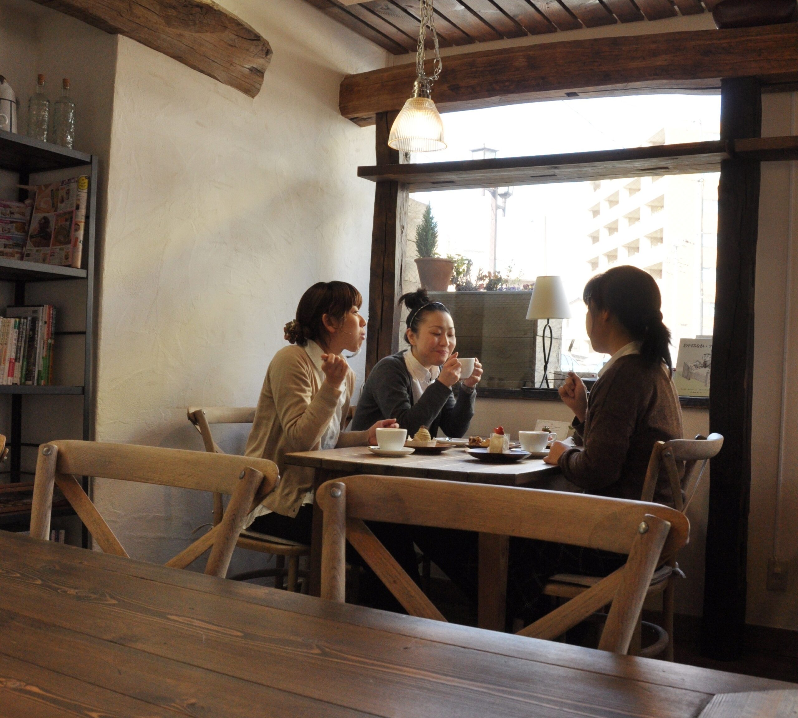 プロヴァンス風の店内で過ごすひととき