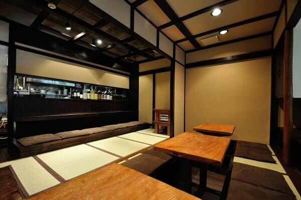 落ち着きのある店内