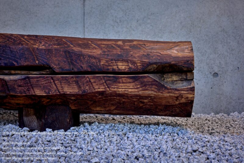 JMM 東京 表参道ギャラリー　古木ベンチ納品7