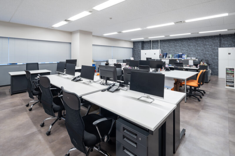 ヒップスタイルホールディングス株式会社　3