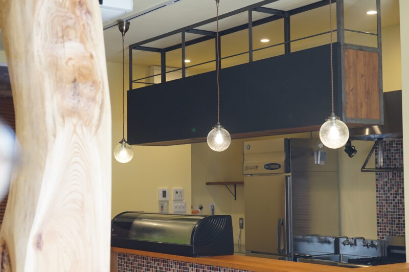 Bistro Coco 路地裏　3